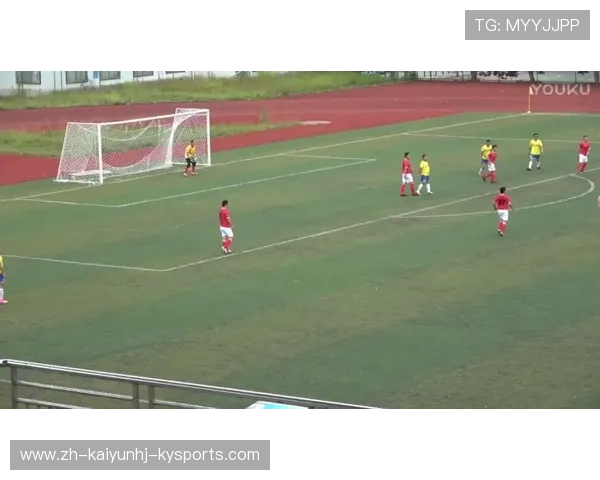 足球隔离带如何实现训练场地的多功能场景切换